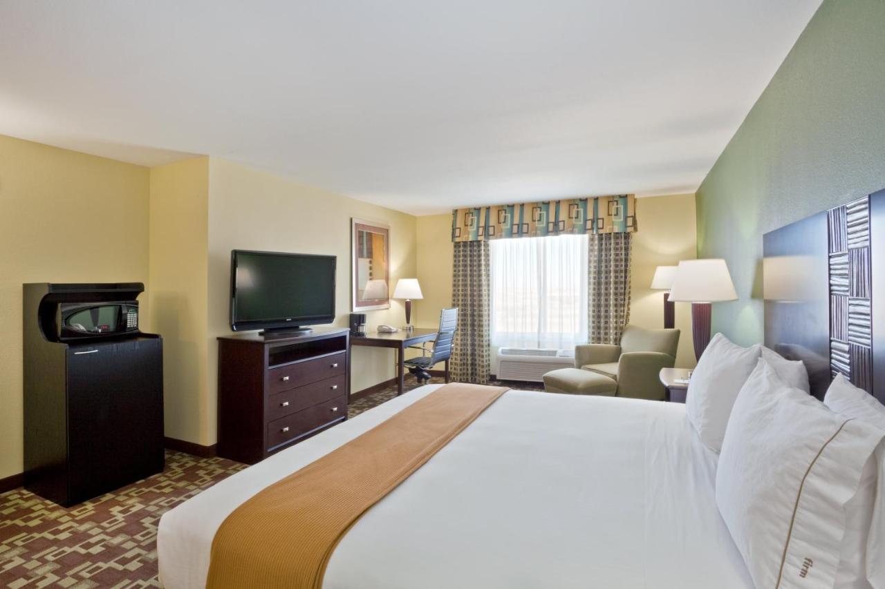 Holiday Inn Express Hotel & Suites Dumas By Ihg Bagian luar foto